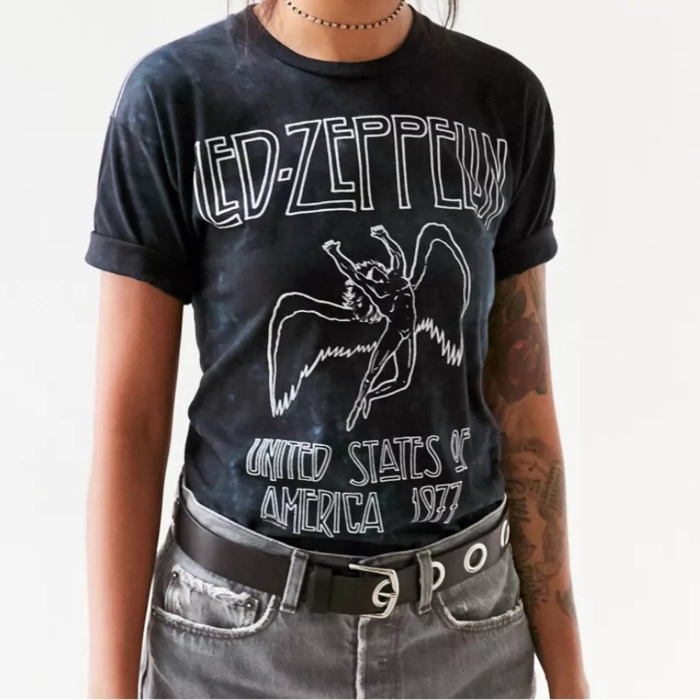 Led Zeppelin Liquid Navy Blue T-shirt women’s extra small XS rock tee